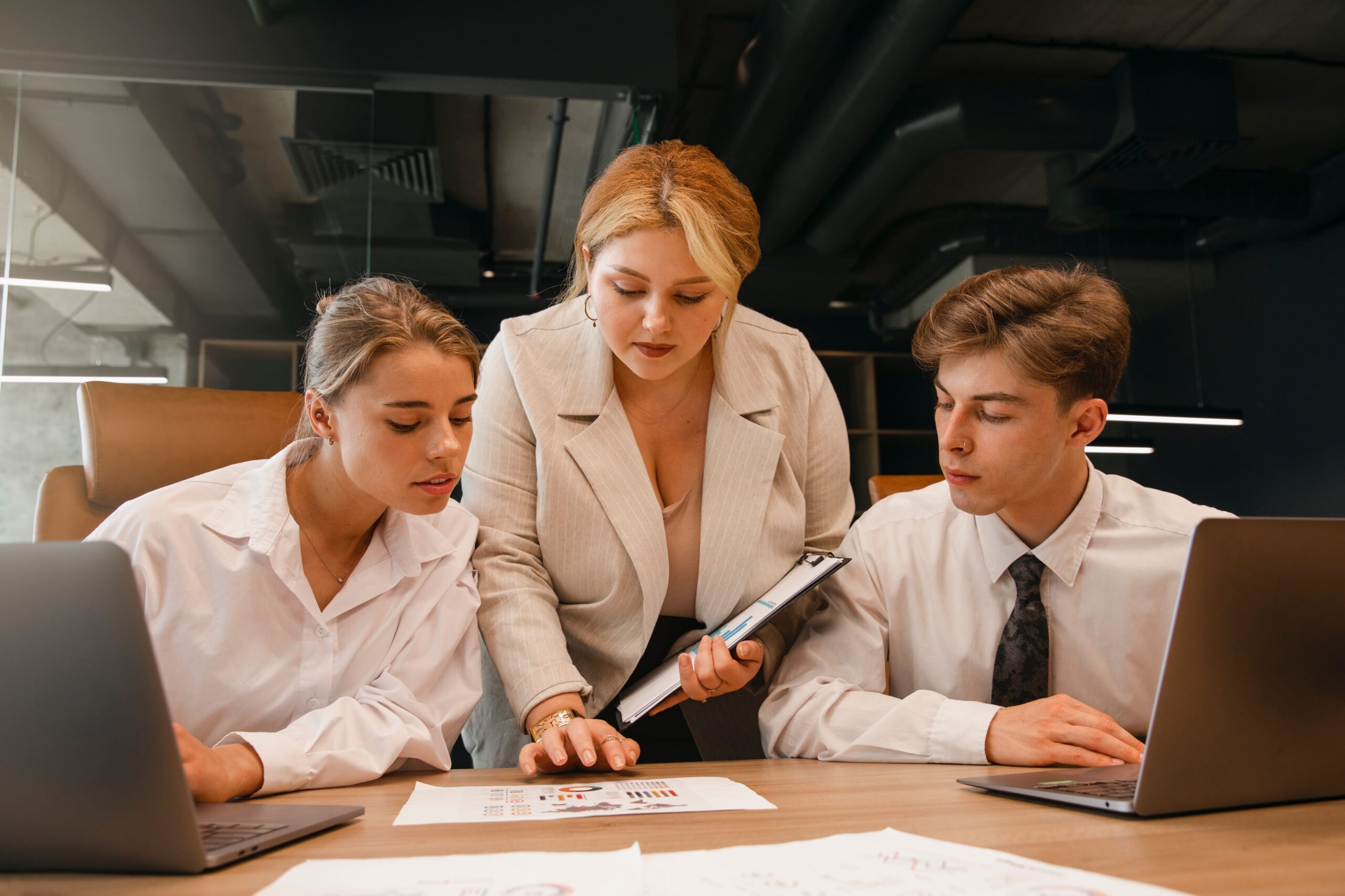 Изменения для ИП в 2026 году: НДС, страховые взносы и новые лимиты доходов